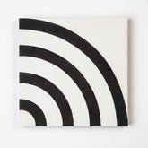 Uwee (8" x 8") Warm White/Black